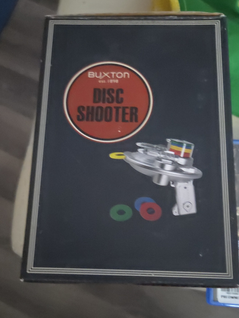 Buxton Black Disc Shooter Box with Multicolor Foam Rings